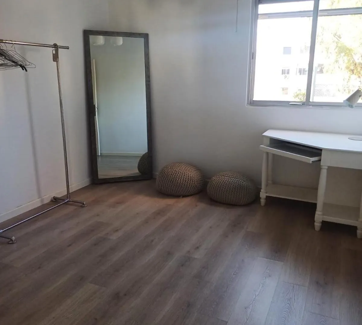 Spacious Apartment In Cil Casa Blanca